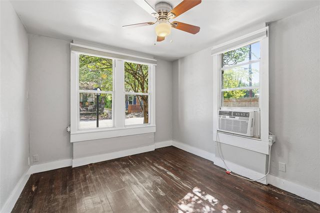 2207 Santa Rita ST, Austin, TX 78702