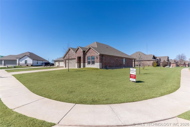 28189 E 112th Place S, Coweta, OK 74429
