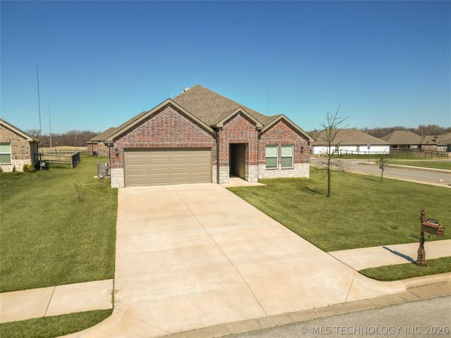 28189 E 112th Place S, Coweta, OK 74429