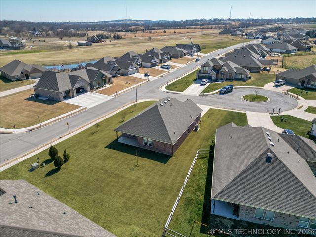 28189 E 112th Place S, Coweta, OK 74429