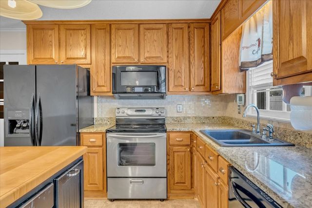 1587 By Pass Rd, Winchester, TN 37398