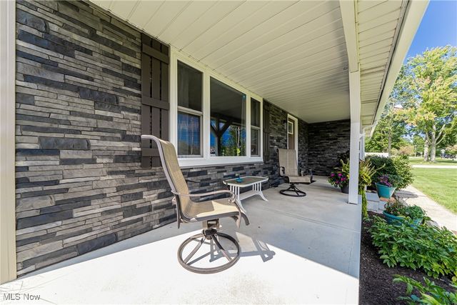 370 Lear Road, Avon Lake, OH 44012