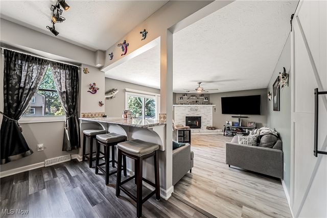 370 Lear Road, Avon Lake, OH 44012