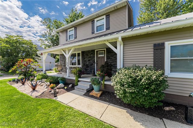 370 Lear Road, Avon Lake, OH 44012