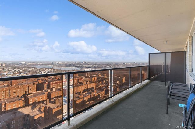 110-11 Queens Boulevard 23E, Forest Hills, NY 11375