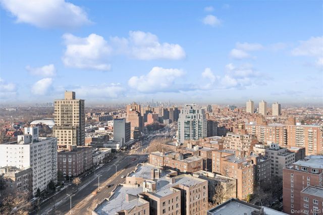 110-11 Queens Boulevard 23E, Forest Hills, NY 11375