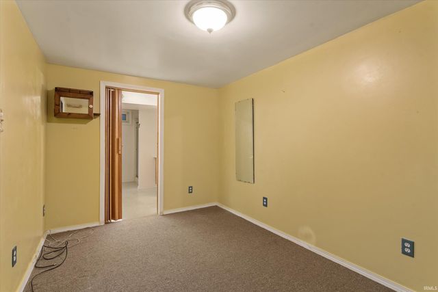 19151 Dresden Drive, South Bend, IN 46637