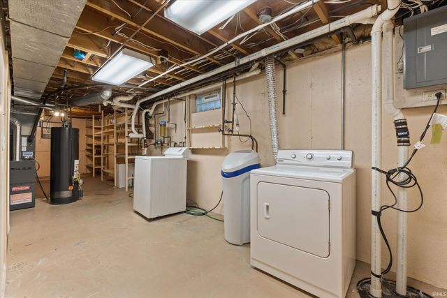 19151 Dresden Drive, South Bend, IN 46637