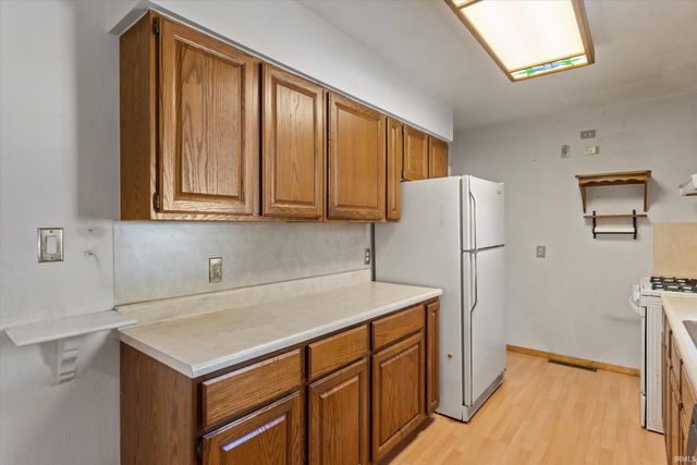 19151 Dresden Drive, South Bend, IN 46637