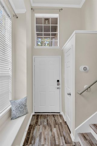 38 Wineberry Place, The Woodlands, TX 77382