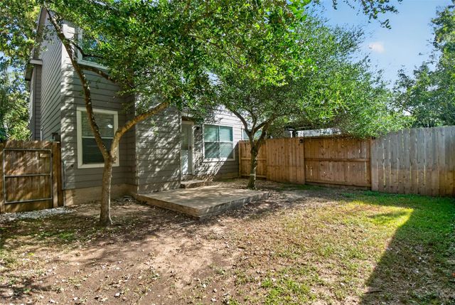 38 Wineberry Place, The Woodlands, TX 77382