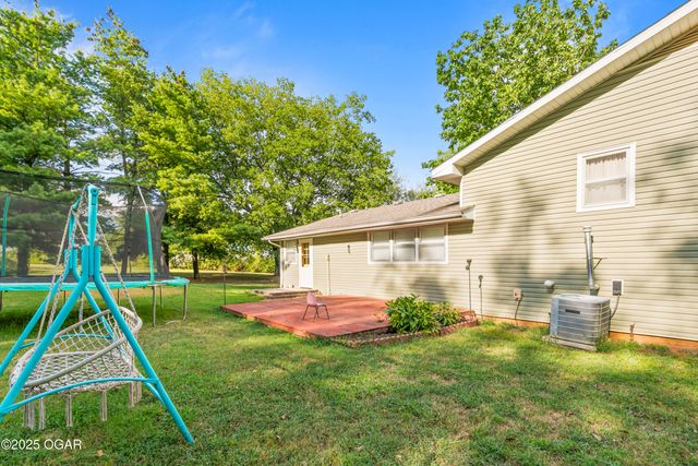 17546 State Highway 96, Carthage, MO 64836