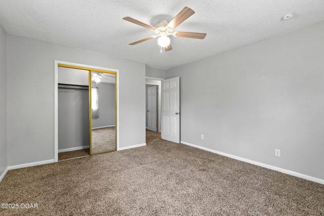 17546 State Highway 96, Carthage, MO 64836