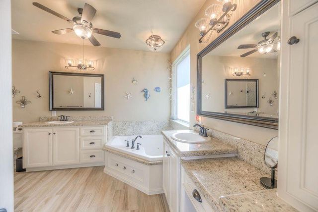 293 Twin Magnolia, Onalaska, TX 77360