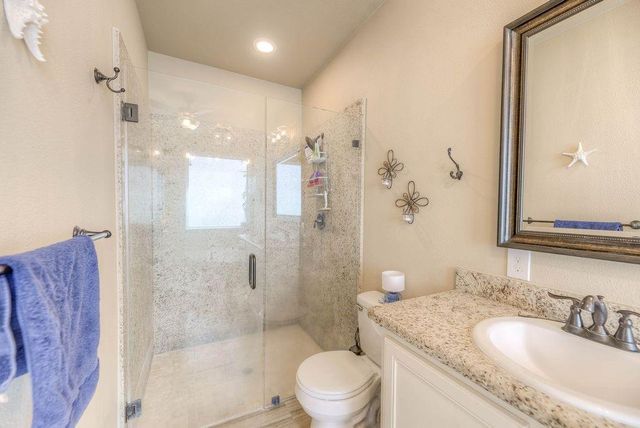 293 Twin Magnolia, Onalaska, TX 77360