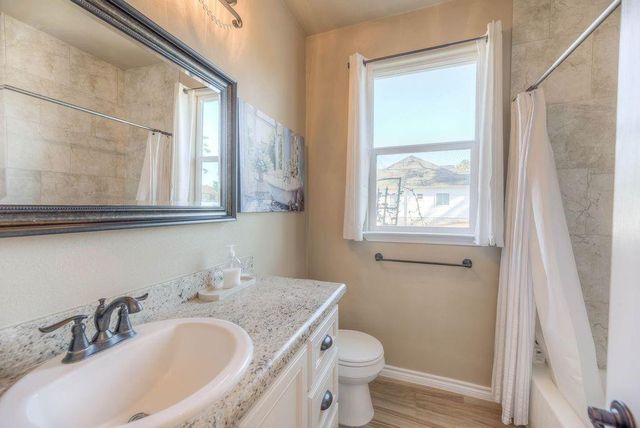 293 Twin Magnolia, Onalaska, TX 77360