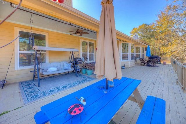 293 Twin Magnolia, Onalaska, TX 77360