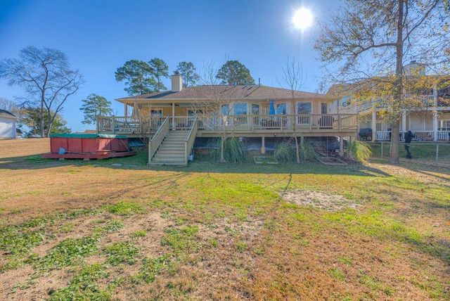 293 Twin Magnolia, Onalaska, TX 77360