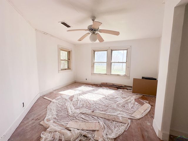 120 Louisiana St, Avinger, TX 75630