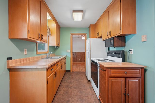 3919 Bass Lake Road, Brooklyn Center, MN 55429