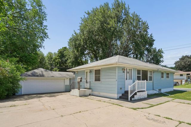 3919 Bass Lake Road, Brooklyn Center, MN 55429