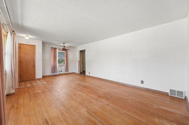 3919 Bass Lake Road, Brooklyn Center, MN 55429
