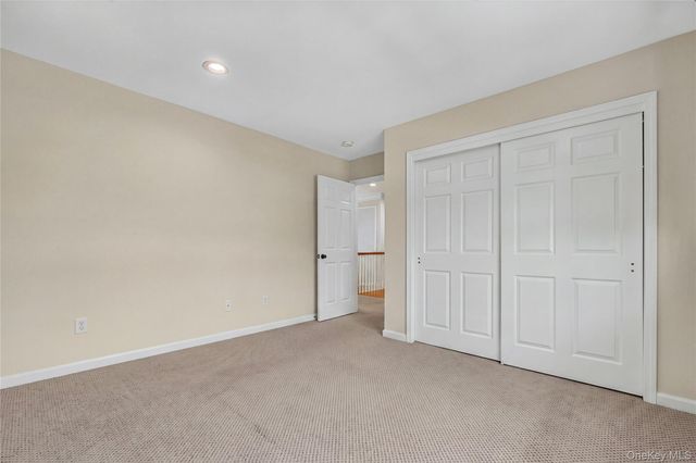 2506 Constitution Way, New Windsor, NY 12553