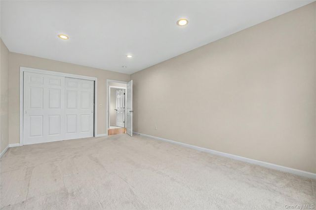 2506 Constitution Way, New Windsor, NY 12553