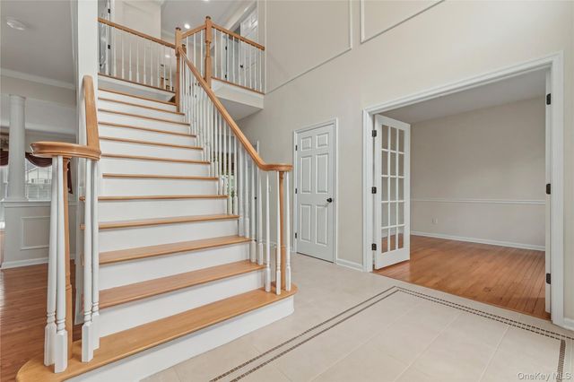 2506 Constitution Way, New Windsor, NY 12553