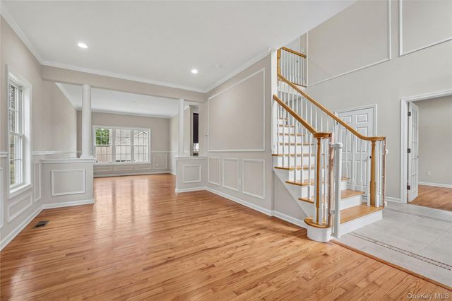2506 Constitution Way, New Windsor, NY 12553