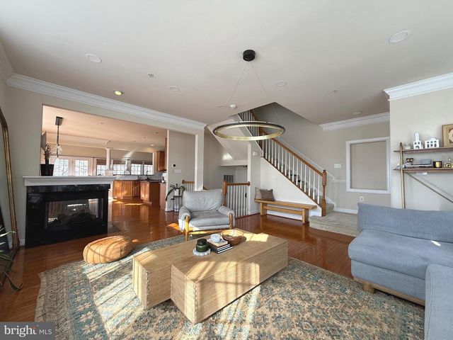 1600 REGENT MANOR CT, Silver Spring, MD 20904