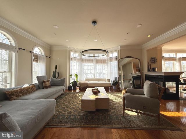 1600 REGENT MANOR CT, Silver Spring, MD 20904