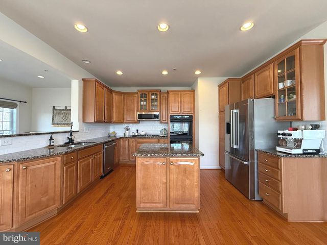 1600 REGENT MANOR CT, Silver Spring, MD 20904