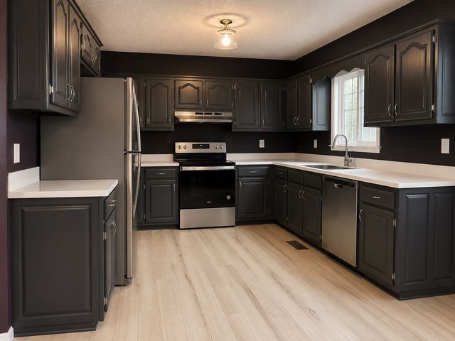 324 Oak St, Summertown, TN 38483