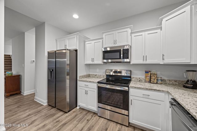 3002 Sharpnose Street, New Bern, NC 28562