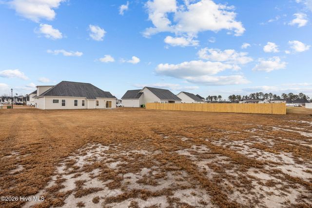 3002 Sharpnose Street, New Bern, NC 28562