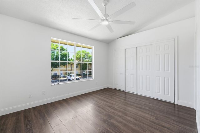 1555 CHATEAUX DE VILLE COURT, Clearwater, FL 33764