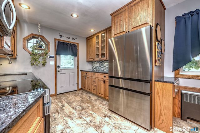 92 Bird Lane, Milford, CT 06460