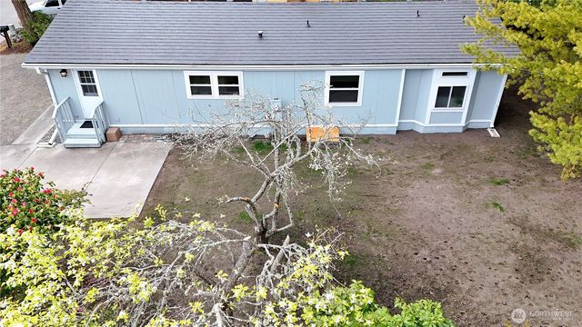 2090 Victoria Avenue, Port Townsend, WA 98368
