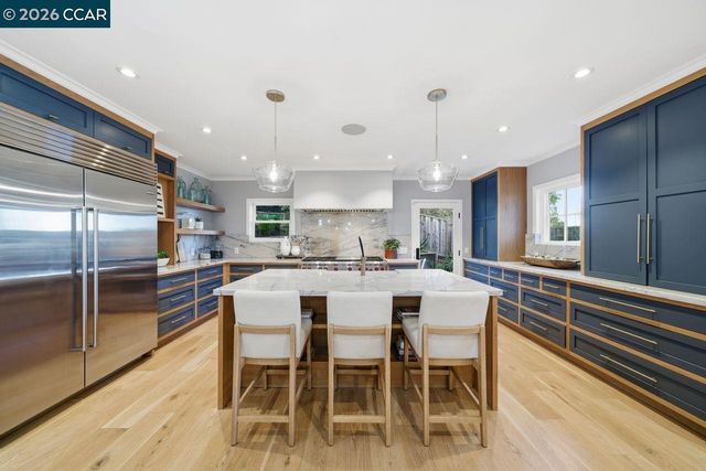 780 Carlston Ave, Oakland, CA 94610