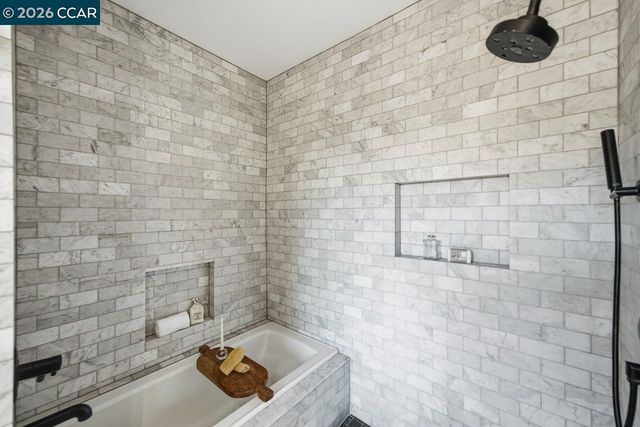 780 Carlston Ave, Oakland, CA 94610