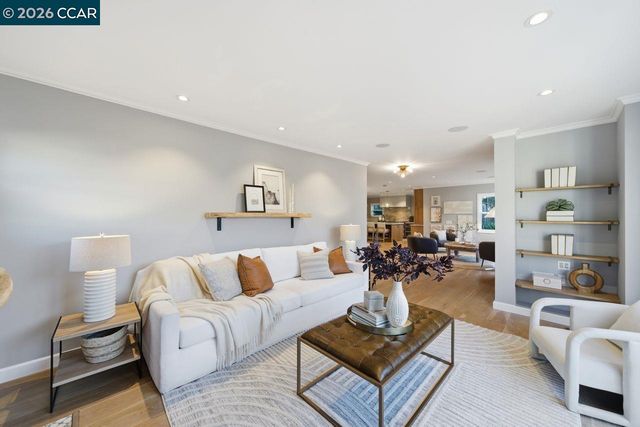 780 Carlston Ave, Oakland, CA 94610