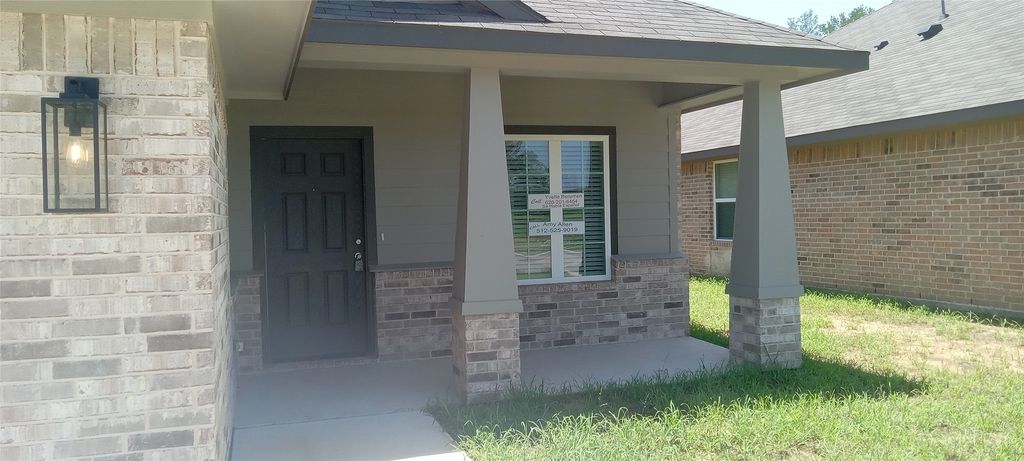 1019 Hooks Avenue, Lacy Lakeview, TX 76705