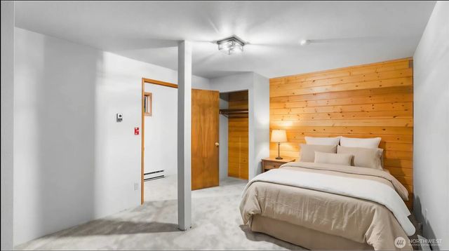 17118 Riverview Way E, Enumclaw, WA 98022