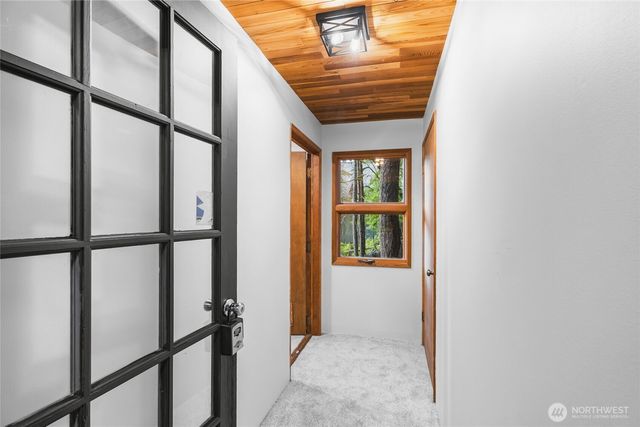 17118 Riverview Way E, Enumclaw, WA 98022