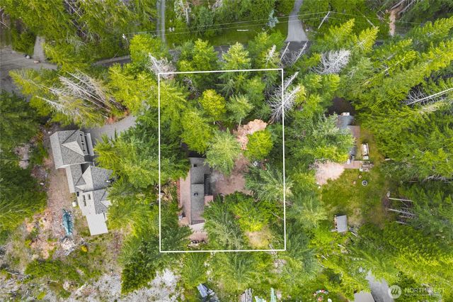 17118 Riverview Way E, Enumclaw, WA 98022