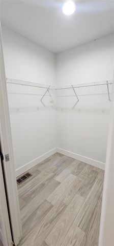 254 Meeking Street, Muskegon, MI 49442