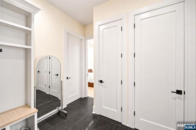 3 Mountain View Court, Demarest, NJ 07627