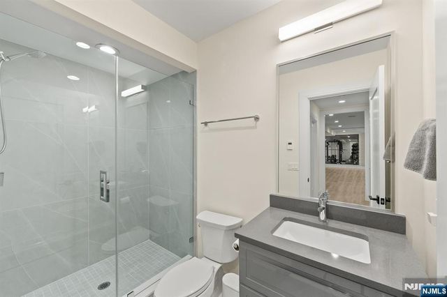 3 Mountain View Court, Demarest, NJ 07627