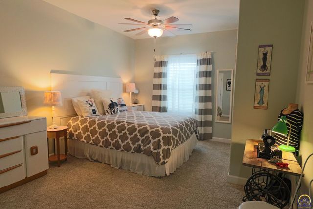 2701 Twin Lakes Dr, Emporia, KS 66801